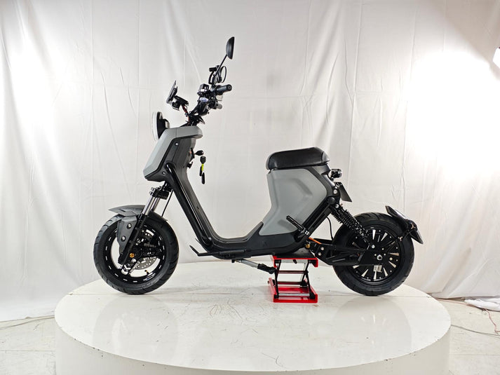 E-Roller MK Stratos 25/62km/h