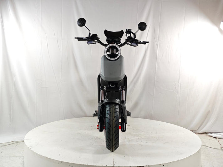 E-Roller MK Stratos 25/62km/h